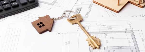 Evin yapısını hesaplamak, çizimlerdeki evin yerleşimini, inşaat anahtarının maliyetini hesaplamak.