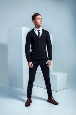 yakışıklı genç işadamı