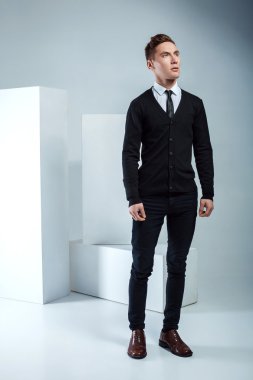 yakışıklı genç işadamı