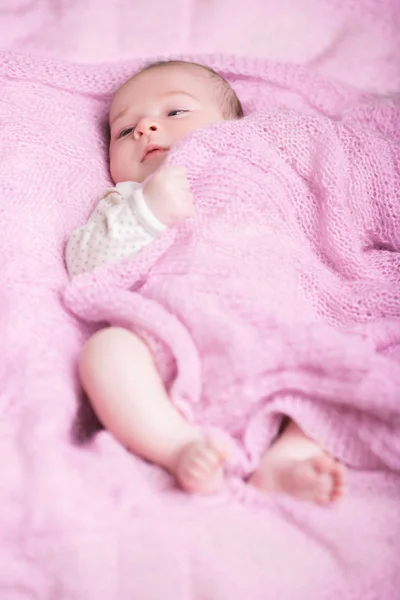 The baby is sleeping — Stock Photo, Image