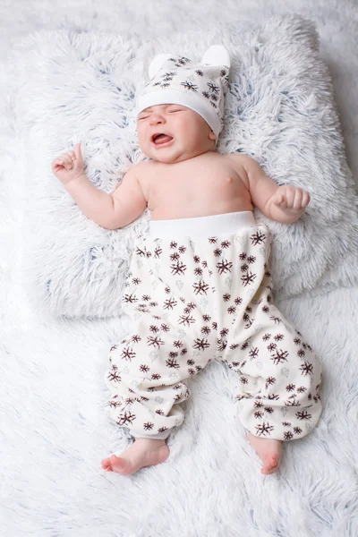 Schattige pasgeboren baby — Stockfoto