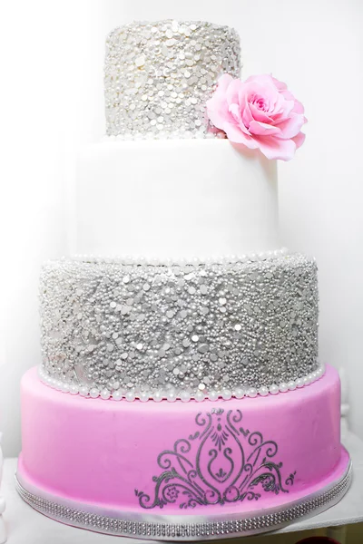 아름 다운 웨딩 케이크 — 스톡 사진