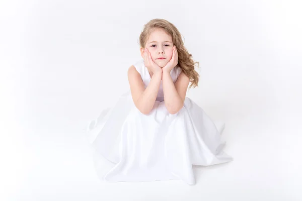 Malá holčička v šaty princezny — Stock fotografie