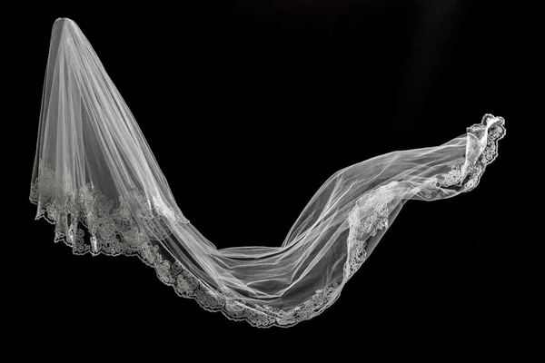 siyah arka plan üzerine peçe 