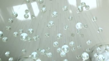  ampuller bokeh öğeleri ve vurguları olan teller üzerinde