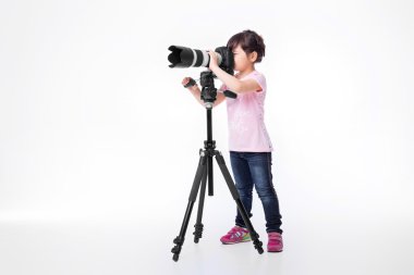 fotoğraf makinesi ile küçük kız