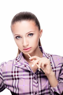 kadın makyaj fırçaları ile