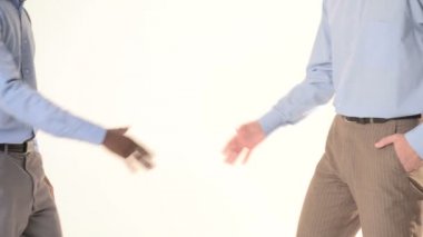 iki işadamı el. yakın çekim