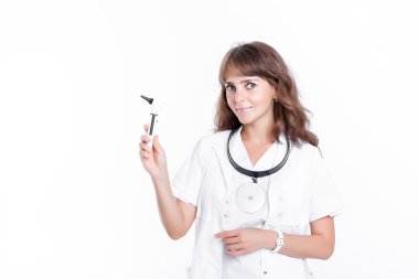 Doktor Ent mastar tutuyor 
