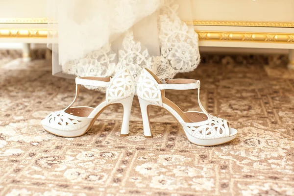 Wedding Bride 's Shoes — стоковое фото