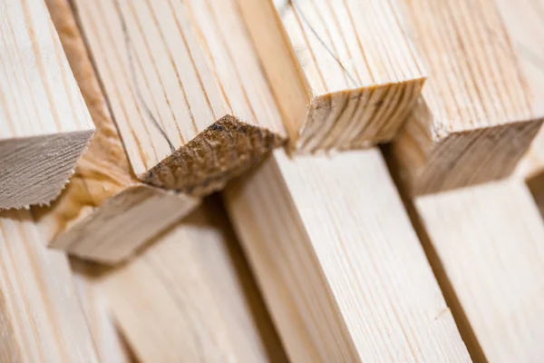 Vigas y tablones de madera —  Fotos de Stock