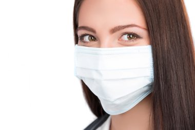 Doktor giyen cerrahi maske