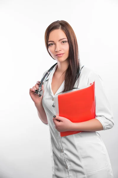 Médico femenino con carpeta —  Fotos de Stock