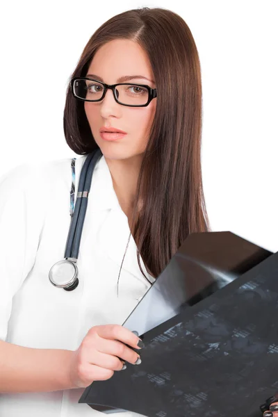 Doctor looking at x-ray — Stock Photo, Image