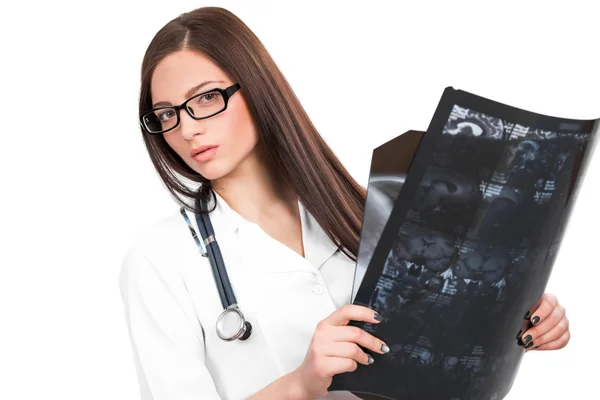 Doctor looking at x-ray — Stock Photo, Image