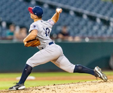 Bowie, Maryland, ABD. 31 Ağustos, 2021. Somerset Patriots Atıcı Sean Boyle (13), Prince Georges Stadyumu 'nda Bowie Baysox' a karşı atış yaptı..