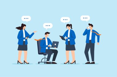 Modern dijital iletişimi temsil etmek için mesajlaşma ve sohbet sırasında akıllı telefon dizüstü bilgisayar ve tablet kullanan iş adamlarının düz çizimi