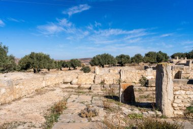 2 Kasım 2025 Thignica arkeolojik alanı, Tunus: Eski Roma şehri Thignica 'ya bakış,