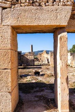 2 Kasım 2025 Thignica arkeolojik alanı, Tunus: Eski Roma şehri Thignica 'ya bakış,