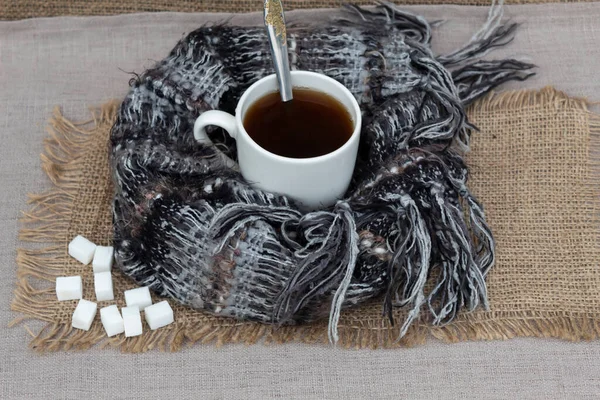 Jute Napkin Cup Tea Wrapped Warm Woolen Scarf Sugar Cubes — Stock Photo, Image