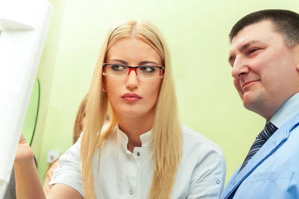 At the dentist — Stock Photo, Image