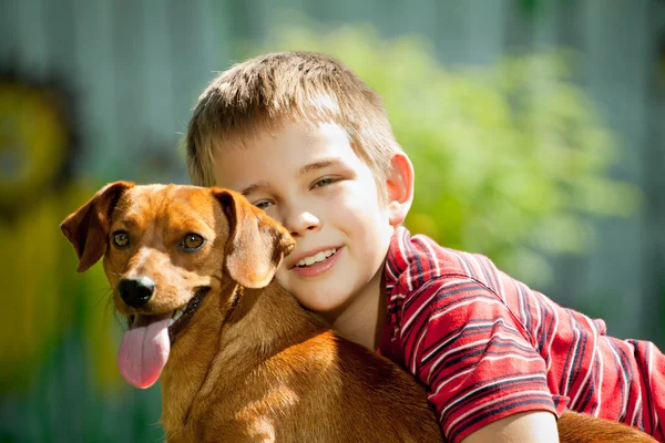 El perro es mi mejor amigo. — Foto de Stock