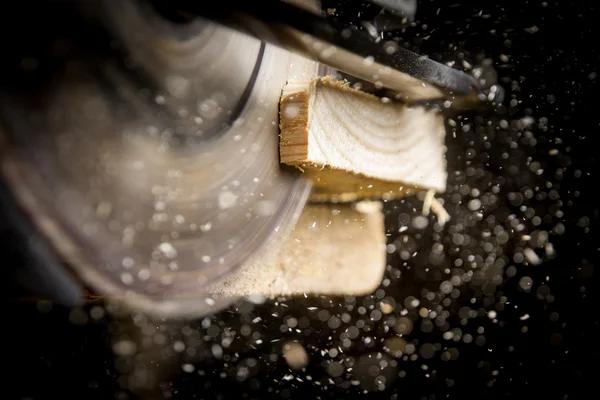 Carpenter with Circular Saw — Stock Photo, Image