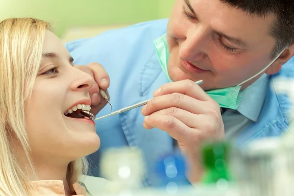 No dentista — Fotografia de Stock