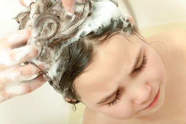 Niños en baño — Foto de Stock