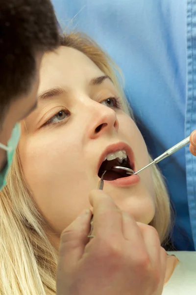 At the dentist — Stock Photo, Image