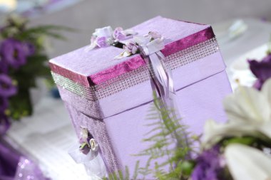 Düğün Çiçek masa dekorasyonu