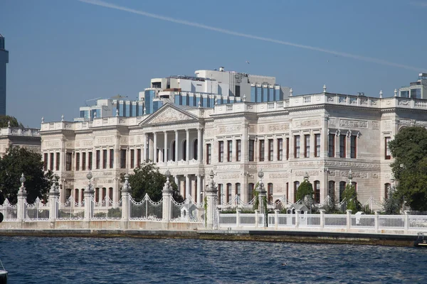 Dolmabahce Palast in Besiktas, Istanbul Stadt, Türkei — Stockfoto