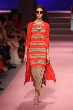 Adl Cengiz Abazoğlu Catwalk