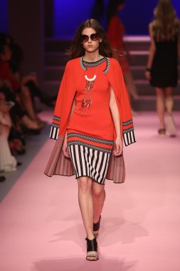 Adl Cengiz Abazoğlu Catwalk