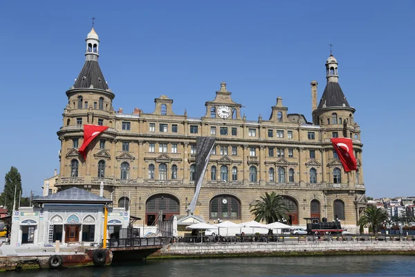 Haydarpasa Estação Ferroviária em Istambul, Turquia — Fotografia de Stock