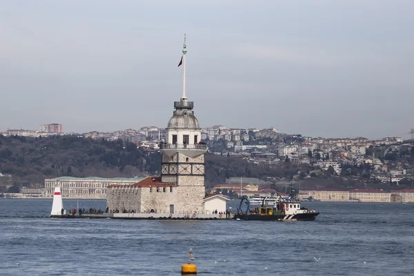 Hajadonok tornya Isztambulban — Stock Fotó