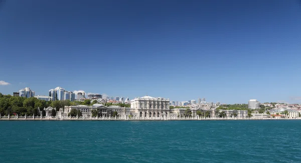 Dolmabahce Palace in Istanbul, Turkey — Stock Photo, Image