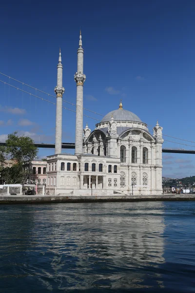 Ortakoy Mosque in Istanbul — Stock Photo, Image