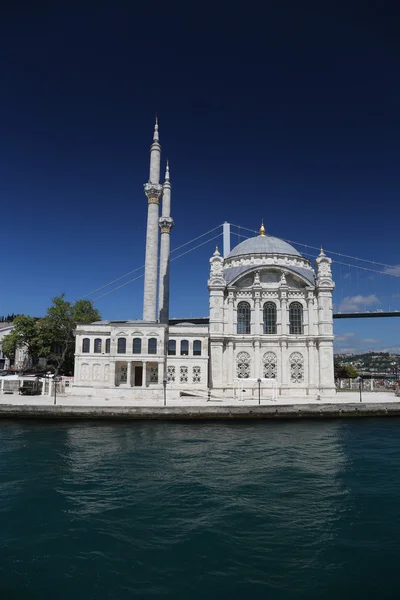 Moschea Ortakoy a Istanbul — Foto Stock