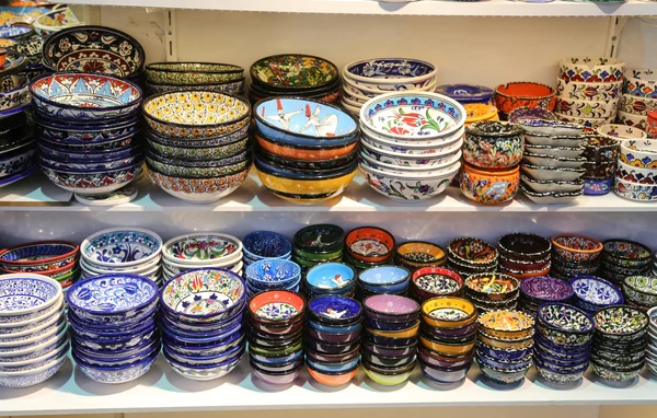 Turkish Ceramics in Grand Bazaar — Stock Photo, Image