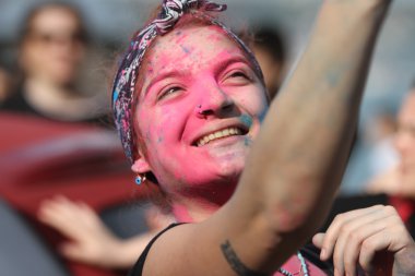 Renk Istanbul vadede yukarı