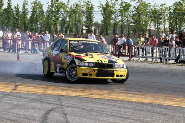 Spitze meistert türkische Drift-Serie bei Istanbul-Rennen — Stockfoto