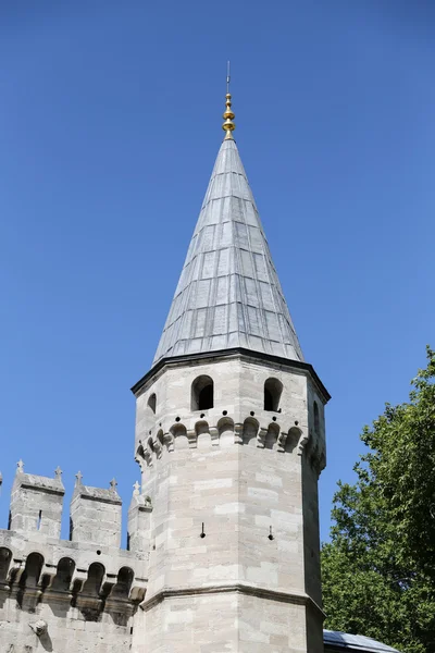 Turm des Topkapi-Palastes in Istanbul — Stockfoto