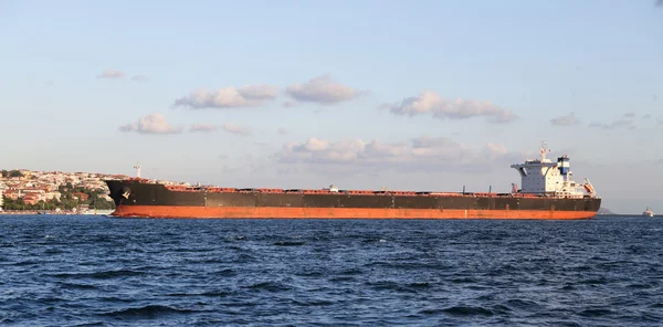 kargo gemisi denizde