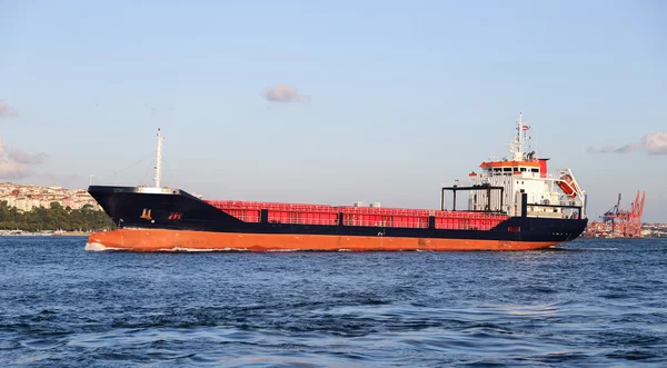 Cargo Ship in Sea — Stock Photo, Image