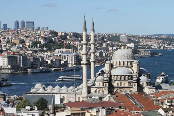 Eminonu νέο τζαμί στην πόλη Κωνσταντινούπολη — Φωτογραφία Αρχείου