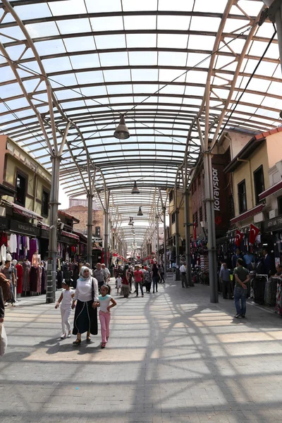 Uzun Carci Bazaar in Bursa City, Turkey — Stock Photo, Image