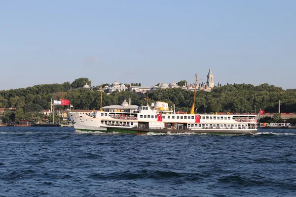 Fähre in Istanbul — Stockfoto
