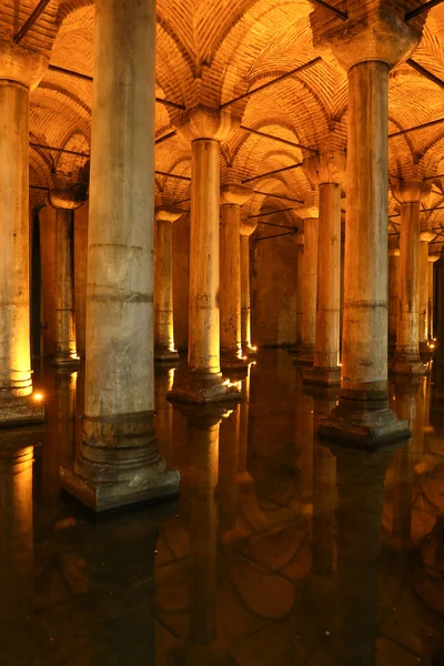 Basilica Cistern in Istanbul City — Stock Photo, Image