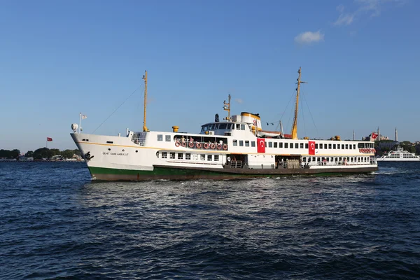 Ferry em Istambul — Fotografia de Stock